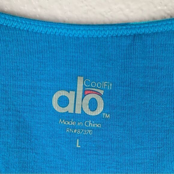 ALO Yoga Blue Multicolor Tank Top - Picture 7 of 9